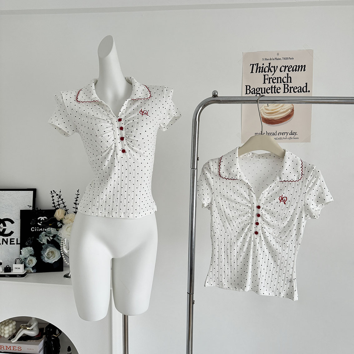 화이트 작은 물고기 오리지널 레트로 도트 무늬 POLO 칼라 반팔 티셔츠 여성 여름 몸매 가꾸기 아름다운 아름다운 긍정적 인 어깨 작은 맨위