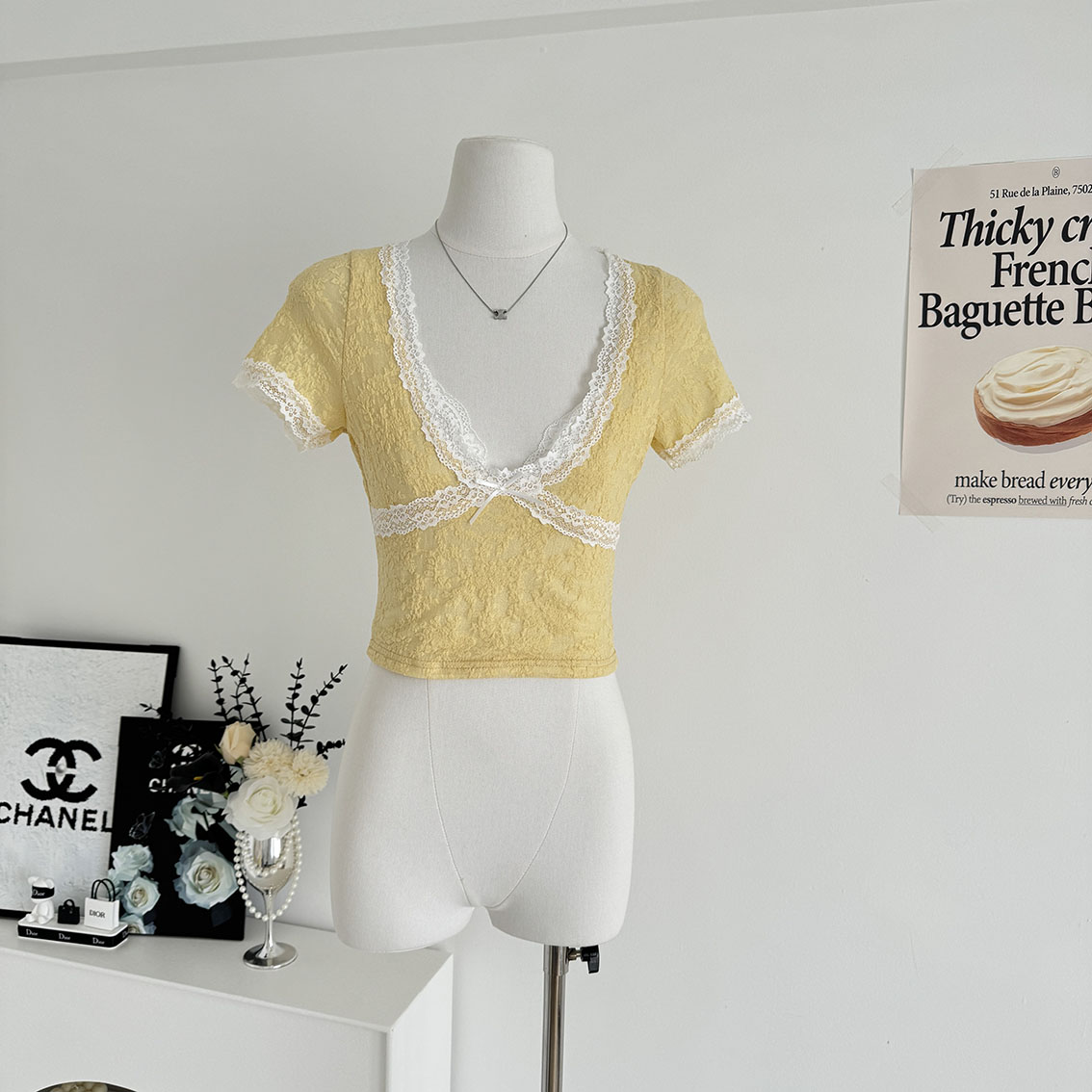 uo urbanoutfitters 송 비 제나라 같은 단락 무봉제 니트 레이스 측면 쇼트 스타일 티셔츠