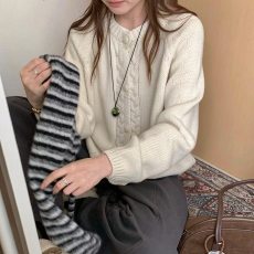 批发2026年春秋季女士圆领长袖宽松落肩针织开衫毛衣外搭