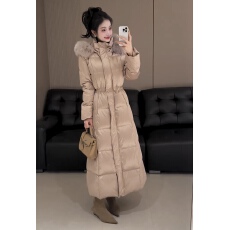 2025冬季韩版轻奢风毛领连帽设计显瘦百搭加厚保暖中长款羽绒外套