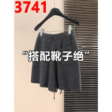 批发深灰色毛线短裤女秋冬新款配靴子外穿靴裤软糯垂感打底针织阔腿裤