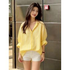 批发独特漂亮巨好看黄色条纹长袖衬<b class='q'>衫</b>女款2026年新款春装通勤法式上衣