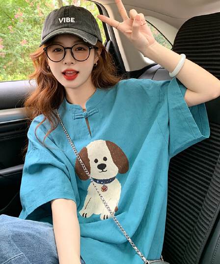 국풍 여성 의류 2026 새로운 파란색 강아지 프린트 면 린넨 반팔 티셔츠 영 에디션 새로운 중식 단추 맨위