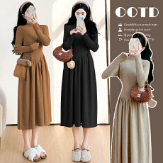 批发实拍#孕妇秋装连衣裙2025新款外穿<b class='q'>春</b>秋法式宽松立领加厚针织A字裙