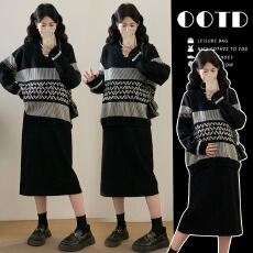 批发实拍#<b class='q'>孕妇</b><b class='q'>秋装</b>套装2025新款时尚宽松菱格针织衫+打底裙秋冬两件套