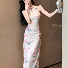 批发新中式国风改良旗袍连衣裙年轻款少女夏季2025新款气质碎花包臀裙