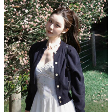 批发博主一枝南南同款藏青色针织上衣+<b class='q'>蕾丝</b>边花拼接吊带+<b class='q'>半身裙</b>套装