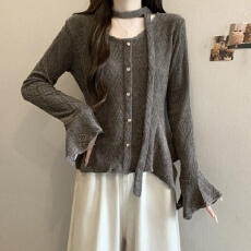 批发<b class='q'>实拍</b>2026新款<b class='q'>大码</b><b class='q'>女装</b>胖MM秋冬设计感镂空不规则遮肚显瘦百搭上衣
