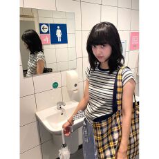 批发美式复古条纹修身正肩短袖T恤女夏季小个子chic甜辣短款打底上衣