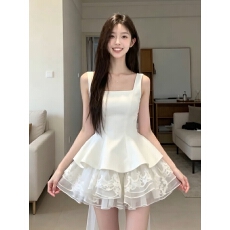 批发赵露思同款芭蕾风连衣<b class='q'>裙</b>女收腰蓬蓬<b class='q'>裙</b>生日小<b class='q'>礼服</b><b class='q'>公主裙</b>千金风