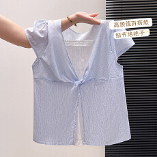 批发夏季新款时尚洋气<b class='q'>假两件</b>拼接短袖条纹<b class='q'>衬衫</b>女设计感显瘦减龄上衣潮