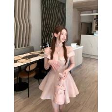 批发Catyears猫年 静奢贵女~肉粉色法式吊带裙小个子一字肩收腰连衣裙