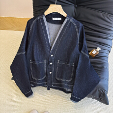 批发实拍2026春季新品宽松休闲V领蝙蝠袖<b class='q'>牛仔</b>夹克短<b class='q'>外套</b>百搭上衣