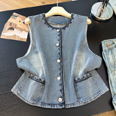 实拍重工刺绣牛仔马甲女新款圆领无袖短款坎肩背心叠穿马夹