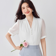 批发泡泡袖樱花粉缎面<b class='q'>衬衫</b>女2026夏季新款<b class='q'>职业</b>通勤法式气质v领上衣