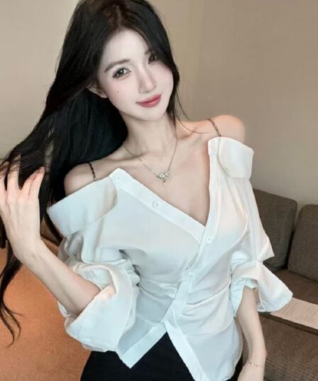 불규칙 V넥 화이트 여성 셔츠 디자인 센스 작은 대중 오프숄더 패션 맨위 고급 센스 Chic 셔츠