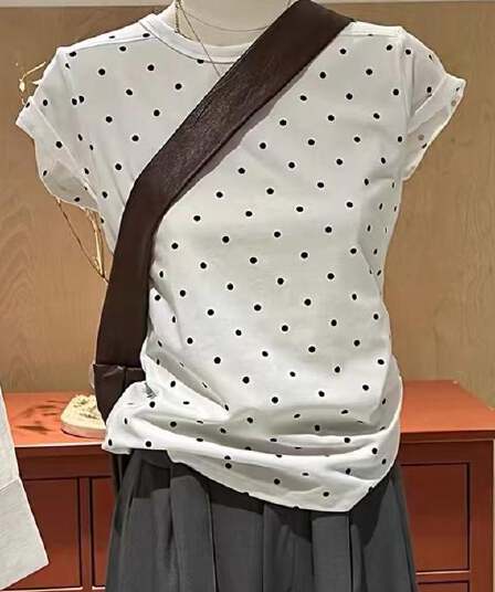 한 부서 달콤한 핫걸 도트 무늬 티셔츠 여성용 짧은 소매 몸매 가꾸기 슬림해 보이는 라운드 넥 기본 셔츠 디자인 센스 Chic 도트 맨위