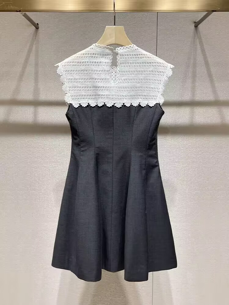 연령 감소 가스 전계 강도 대련 드레스 2026 여름 새로운 miu 부서 천 금빛 바람 민소매 숙녀 한 마디 작은 회색 치마