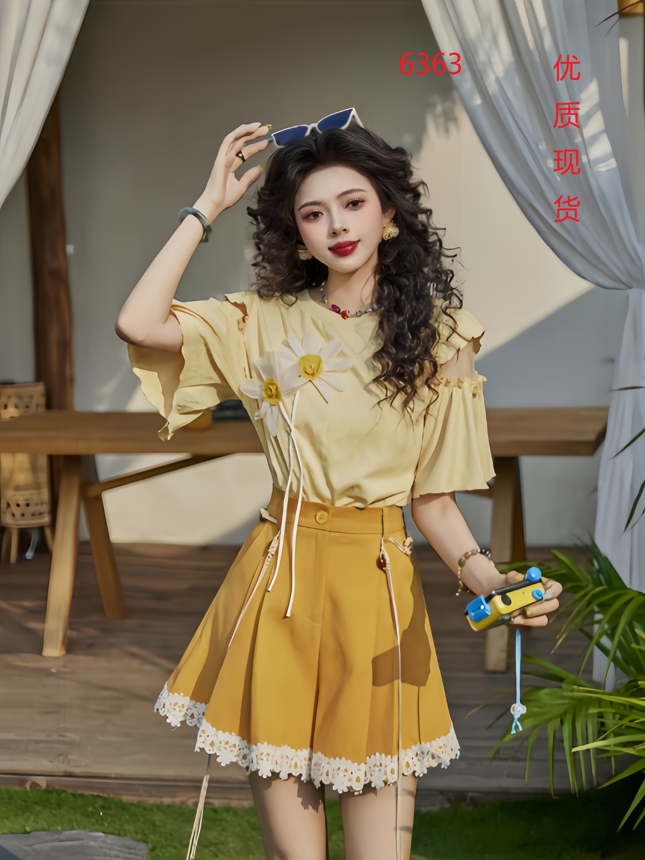 2026 새로운 라운드 넥 3 차원 자카드 반팔 티셔츠 여름 작은 대중 디자인 센스 꽃 맨위