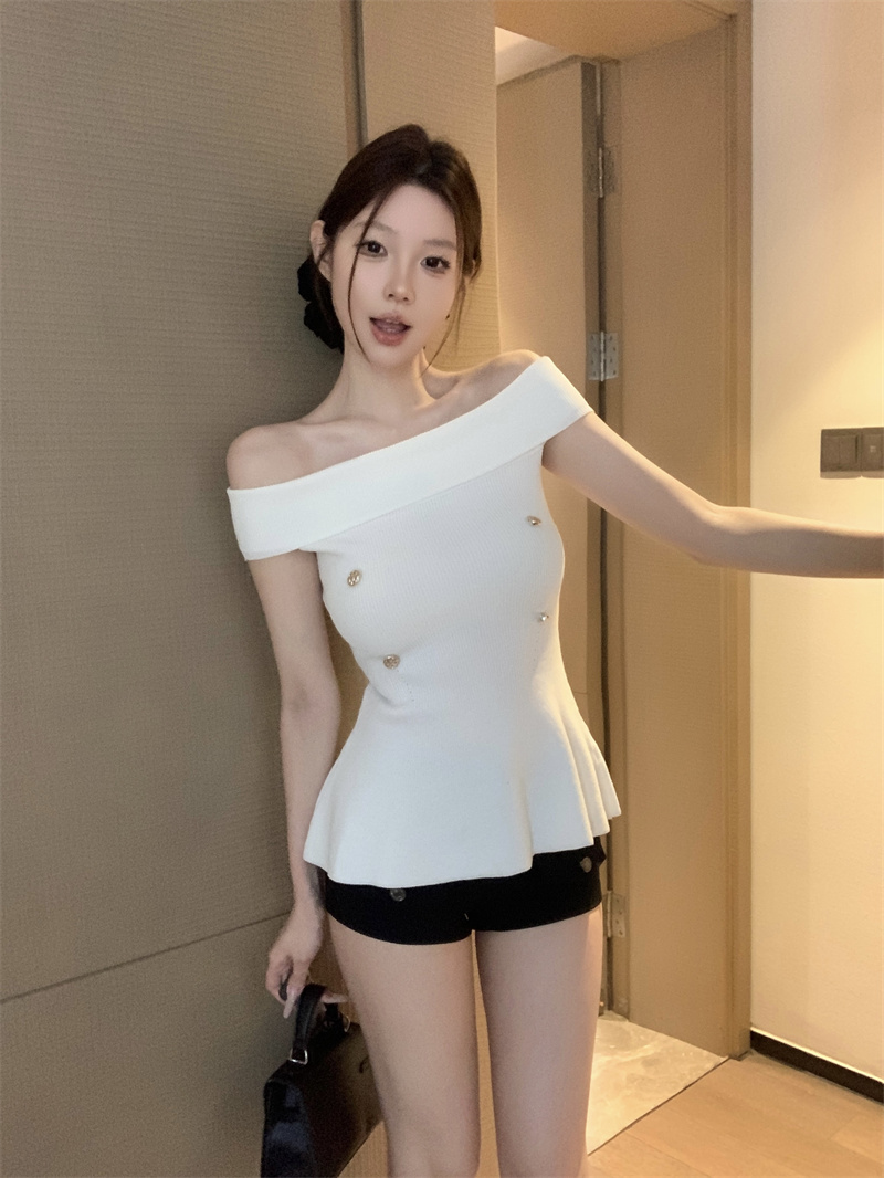 실사 정가 순수한 욕망 달콤한 핫걸 섹시함 오프숄더 이중 버튼 허리 수축 슬림해 보이는 니트 티셔츠 맨위 여성