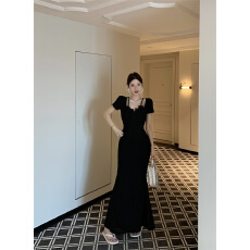 批发实拍实价性感纯欲黑色蕾丝短袖连衣裙女御姐风修身包臀鱼尾长裙子
