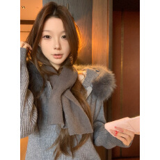 批发实拍不减价 交叉小围巾女秋冬季韩系氛围感保暖护脖潮百搭围脖冬