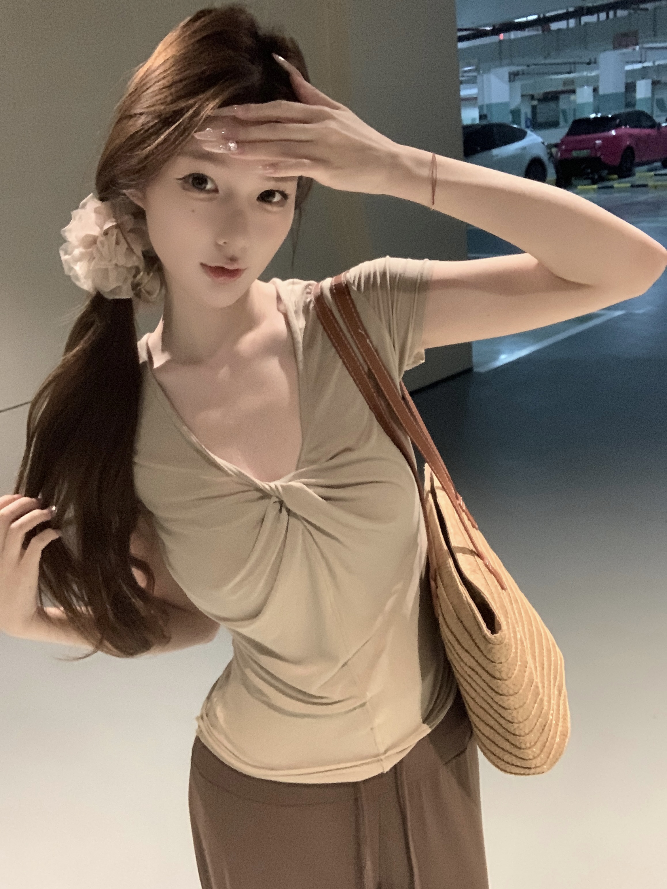 실사 아니요 가격 인하 순수한 욕망 세트 비틀림 V넥 반팔 티셔츠 여성 루즈핏 넓은 다리 부츠컷 캐주얼 바지 투피스 세트