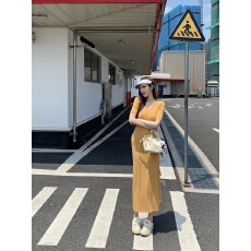 批发实拍不减价 v领短袖<b class='q'>连衣裙</b>女纯欲修身鱼尾长裙显身材收腰包臀裙子