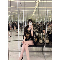批发不减价 时髦感慵懒豹子印花披肩女装精致复古贵气老钱氛围巾