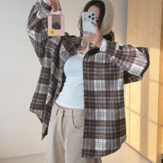 批发新款复古休闲宽松长袖<b class='q'>大码</b>格子衬衫女