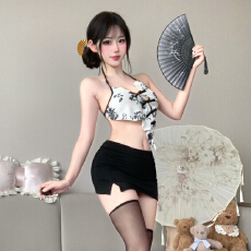 批发实价实拍 性感古典国风盘扣挂脖露背吊带小背心配包臀短裙套装