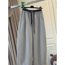 批发高级感韩系慵懒风松弛感冬季加厚加绒卫裤<b class='q'>休闲裤</b>女独特别致弯刀裤