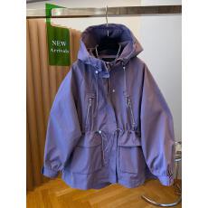 批发高级感休闲运动拉链连帽工装风衣冲锋衣宽松时尚中长外套2026春秋