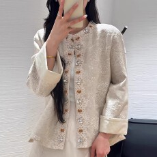 批发开春新中式国风<b class='q'>外套</b>日常年轻时尚复古高级气质重工钉珠刺绣上衣女