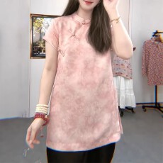 批发2026年夏季大码<b class='q'>女装</b>新款温柔中式国风提花粉色斜门襟盘扣开叉衬衫