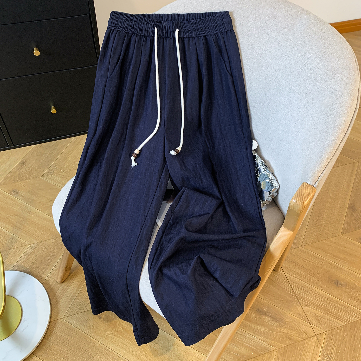 2026 여름 새로운 제인 에디션 주간 실크 와이드 레깅스 바지 루즈핏 도루 센스 캐주얼 한국 스타일 스트레이트 9 포인트 야마모토 바지