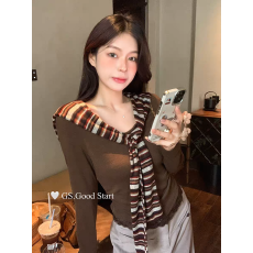 批发秋季捏褶收腰<b class='q'>蕾丝</b>下摆拼接长袖小衫条纹海军<b class='q'>披肩</b>领修身针织衫女