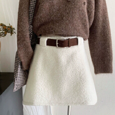 批发2025年秋冬新款韩系小众高级感简约百搭高腰半身<b class='q'>裙</b>遮跨<b class='q'>修身</b>短<b class='q'>裙</b>女
