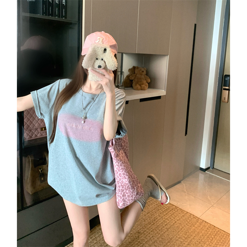 실사 빅 사이즈 여름 지방 mm 동대문 작은 대중 디자인 센스 알파벳 반팔 긍정적 인 어깨 면 소재 루즈핏 티셔츠 여성