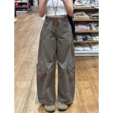 批发大码复古工装牛仔裤女春秋胖mm梨形身材宽松高腰显瘦直筒阔腿裤子