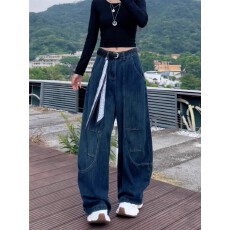 批发美式复古设计感弯刀牛仔裤女秋季新款大码胖mm宽松显瘦镰刀阔腿裤