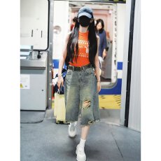 批发夏季美式毛边破洞设计感直筒牛仔裤女夏季新款复古风做旧七分裤