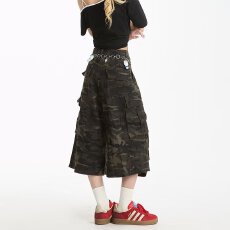 批发美式迷彩多口袋七分裤<b class='q'>男</b>女夏季潮牌设计感宽松<b class='q'>短裤</b>阔腿痞帅工装裤
