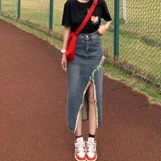 批发夏季高腰开叉牛仔半身裙女设计感小众新款<b class='q'>复古</b>a字裙包臀<b class='q'>长裙</b>