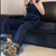 批发女春秋季酷盐系阔腿<b class='q'>大码</b>连体宽松减龄<b class='q'>背带裤</b>显瘦韩版吊带牛仔裤子