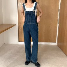 批发秋季新款<b class='q'>背带裤</b>女宽松显瘦牛仔裤直筒阔腿裤韩版时尚ins潮