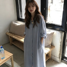 批发<b class='q'>韩国</b>东大门慵懒风简约长款过膝遮肉衬衣纯色翻领开衫衬衫防晒衫潮