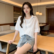 批发胖mm夏季新款防晒衫短袖衬衫内搭无袖吊带<b class='q'>时尚</b>两件套上衣女