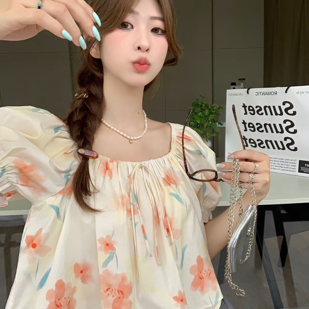 프랑스식 빅 사이즈 달콤함 꽃무늬 광장 칼라 쉬폰 블라우스 여름 반팔 셔츠 맨위 디스플레이 화이트 표지 작은 배꼽 트렌디
