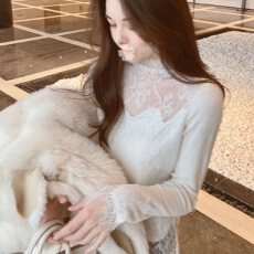 批发法式半高领双面毛绒<b class='q'>蕾丝</b>内搭秋冬白色温柔高级感拼接打底衫